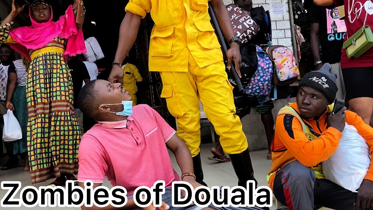 I WENT SCHOOL SHOPPING IN DOUALA MARKET AND THIS HAPPENED! AFFORDABLE BACK TO SCHOOL SHOPPING IN DLA
