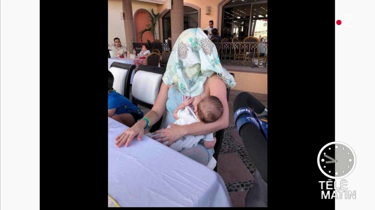 La réaction hilarante d'une maman priée de se couvrir en plein allaitement