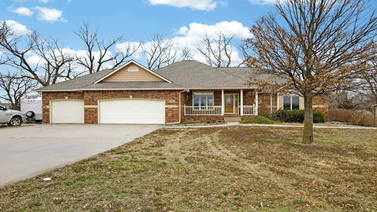 NEW LISTING: 9969 N Meridian Ave Valley Center KS 67147
