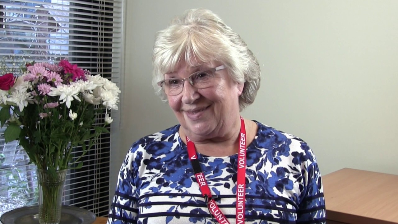 Volunteering in the NHS: Mealtime Volunteers