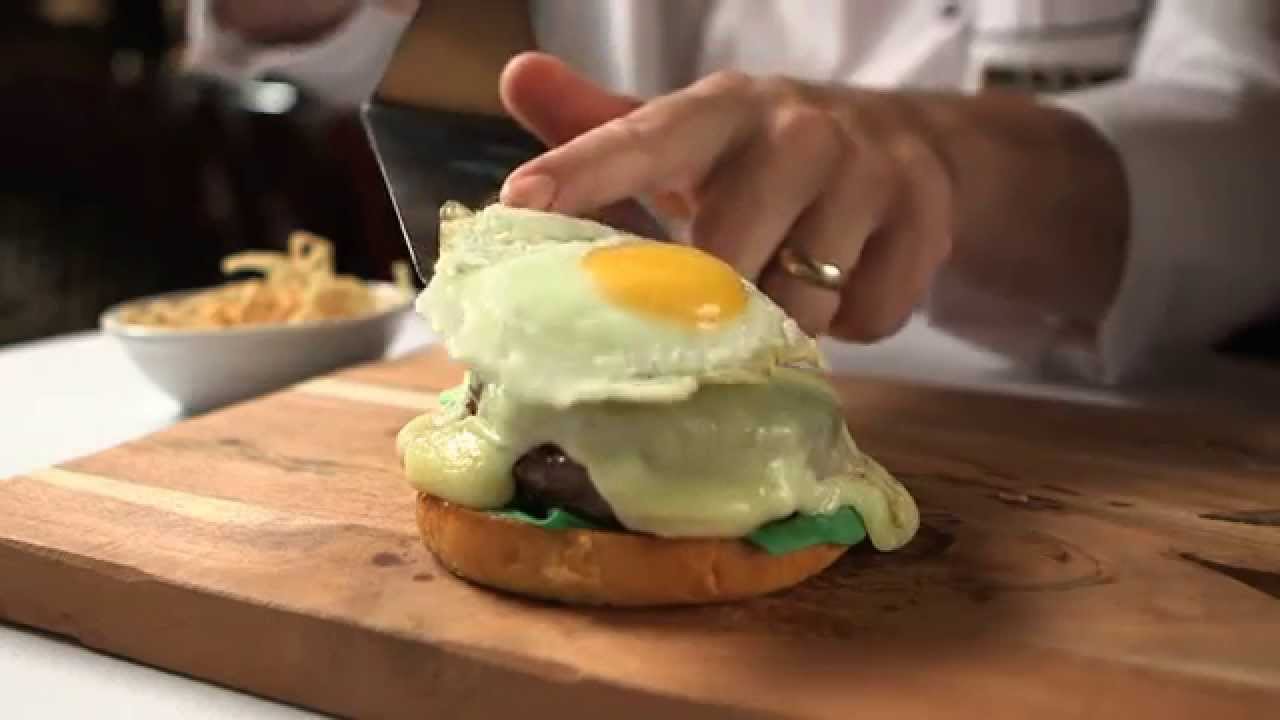 Wagyu Cheese Burger with Fried Egg and Crisp Onions | Wagyu and Wine