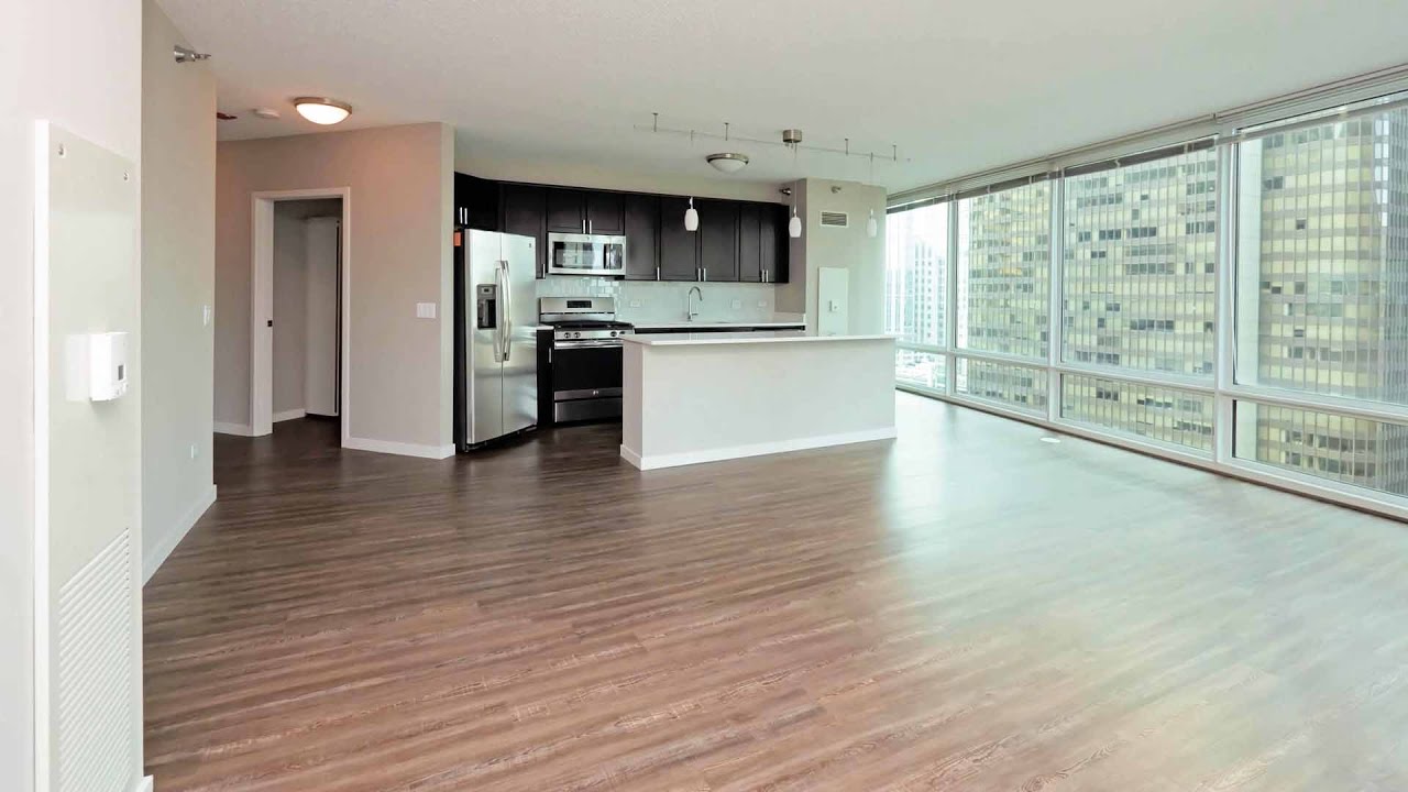 Tour a 2-bedroom, 2-bath at Streeterville's Atwater apartments