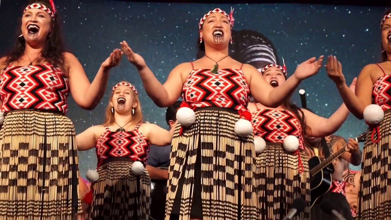 The Circle of Life in Maori Language
