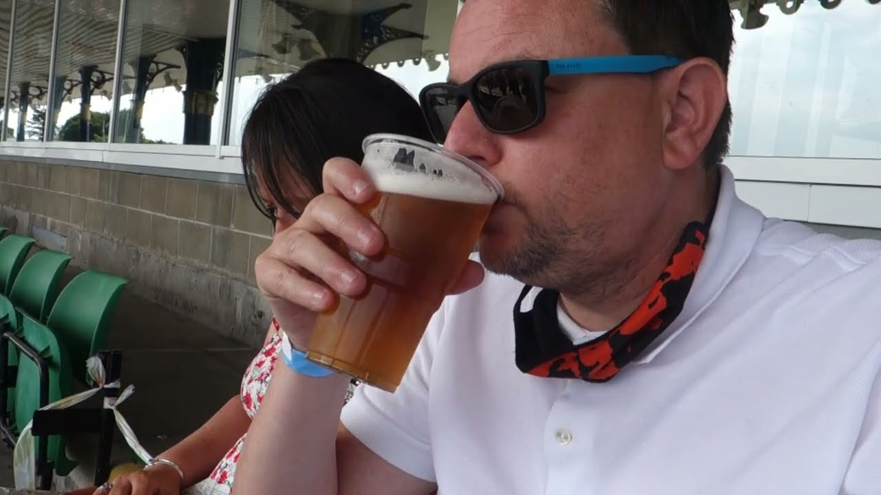We went for a day out to Ayr Races