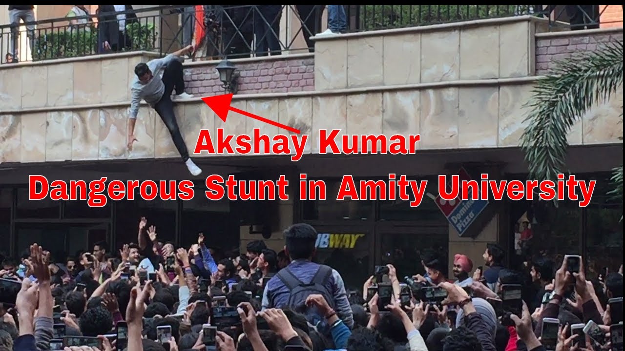 Akshay Kumar Huma Qureshi in Amity University Noida For Jolly llb2 Promotion