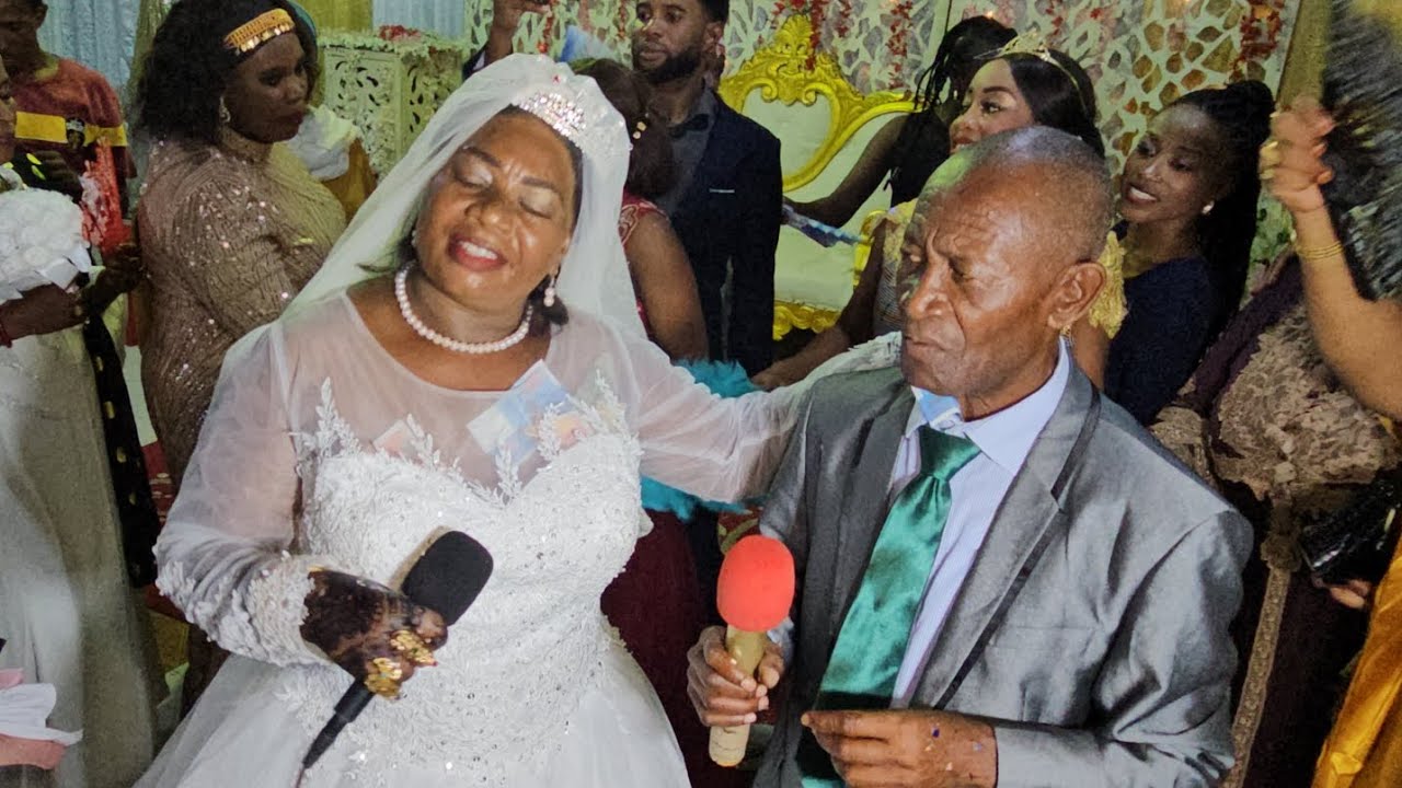 OUKOUMBI WA MARIAMA MBAÉ  MTSAMDOU 77