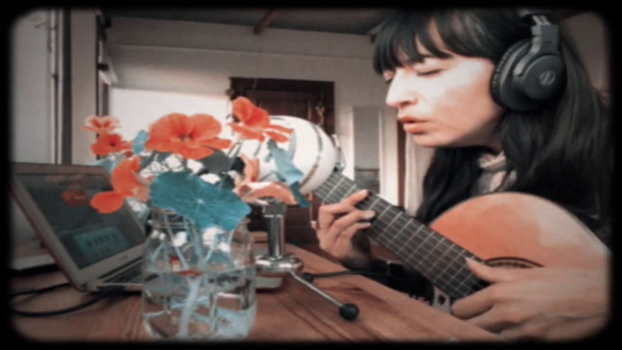 Diana Gameros  -  