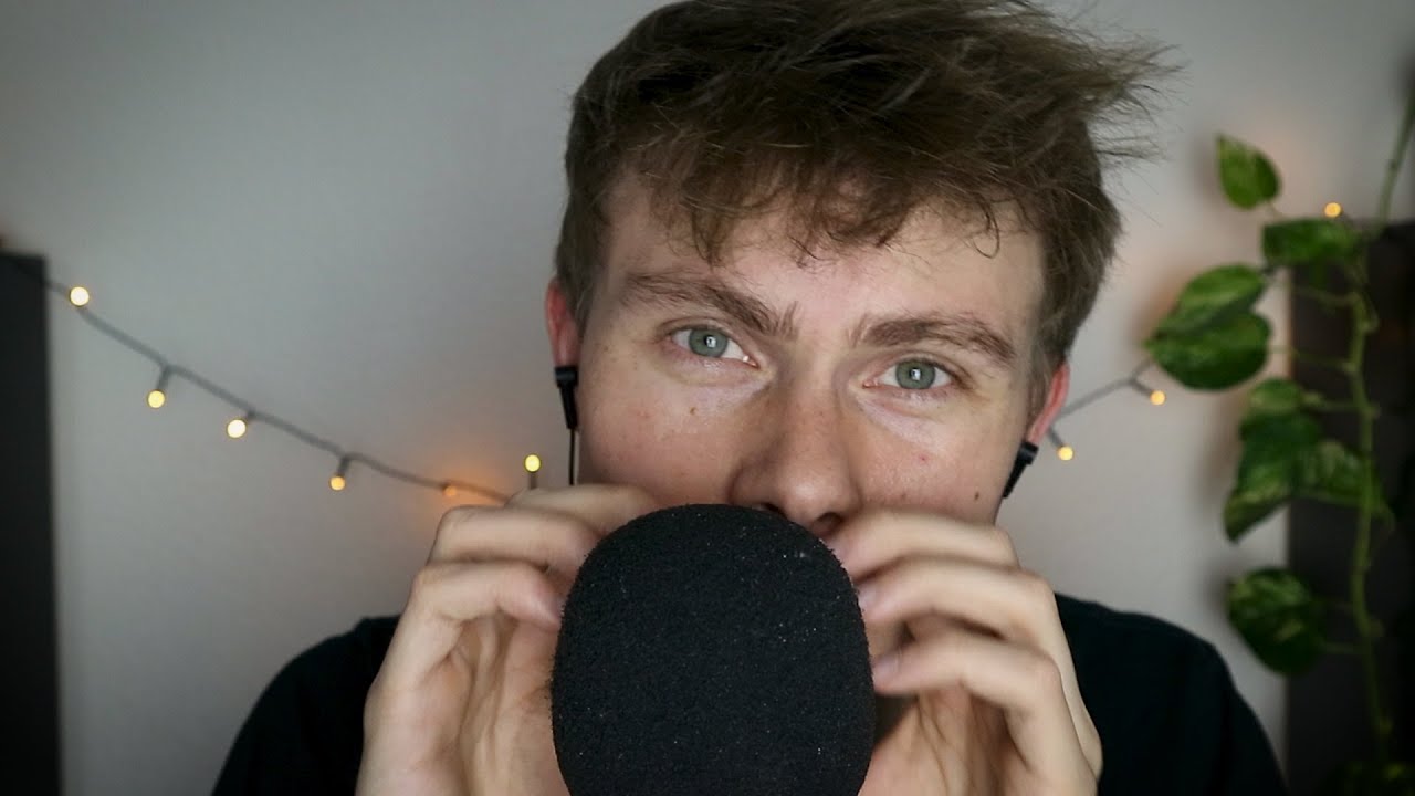 ASMR – Intense Microphone Scratching