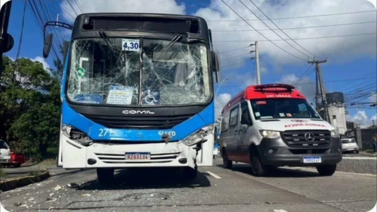 Os ônibus acidentado de Recife PE
