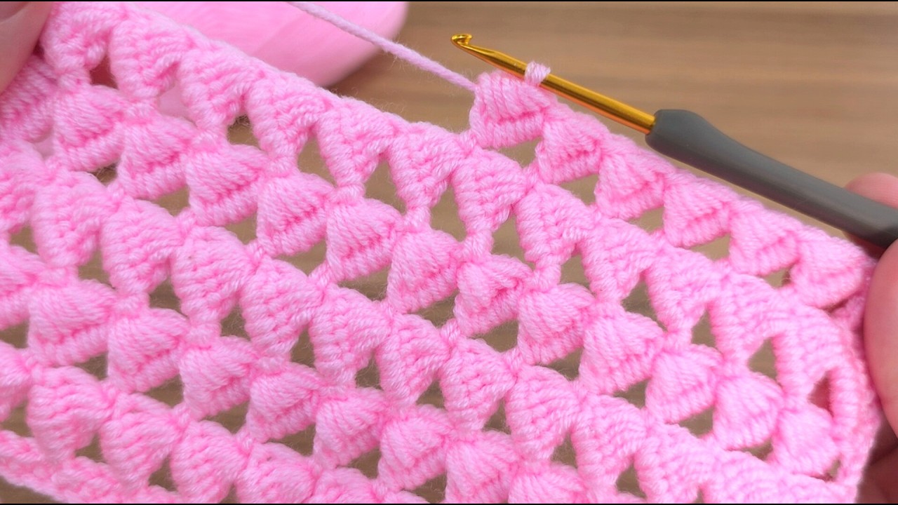 Wow! Super easy trend pink color crochet baby blanket model #crochet