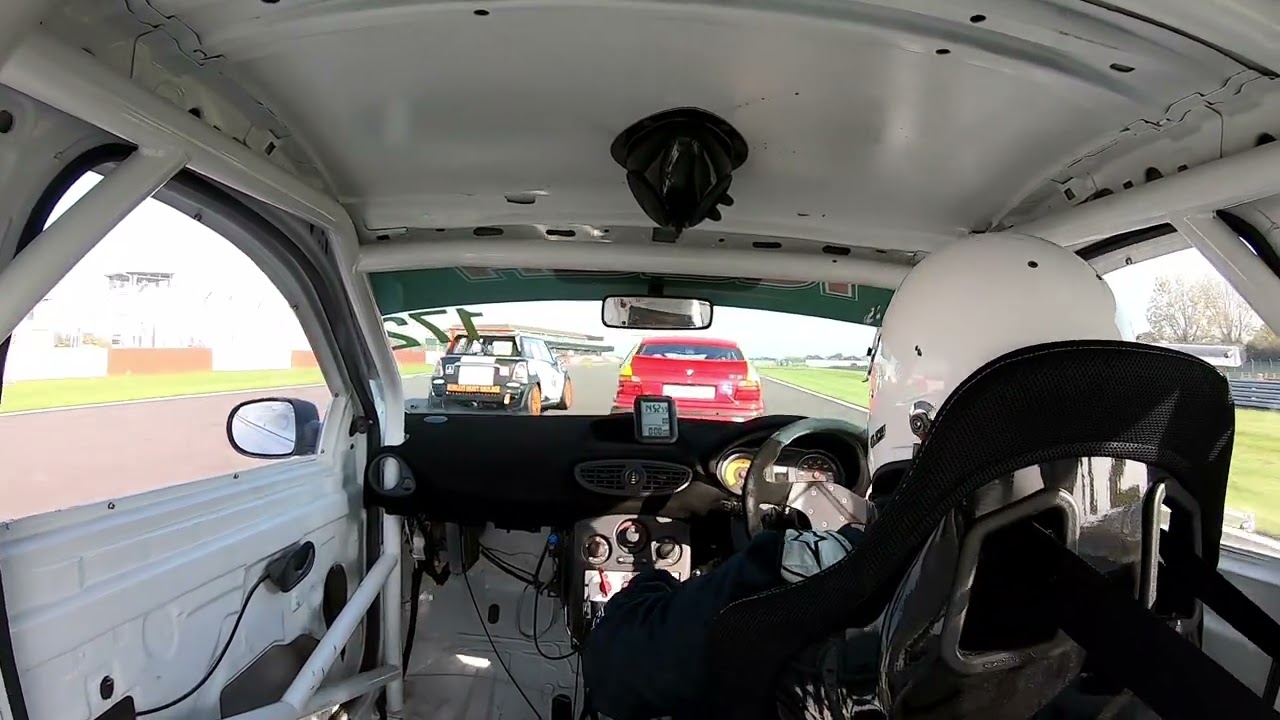 750mc Donington park roadsports October 2025 ( post safety car restart ) mid pack battle class C