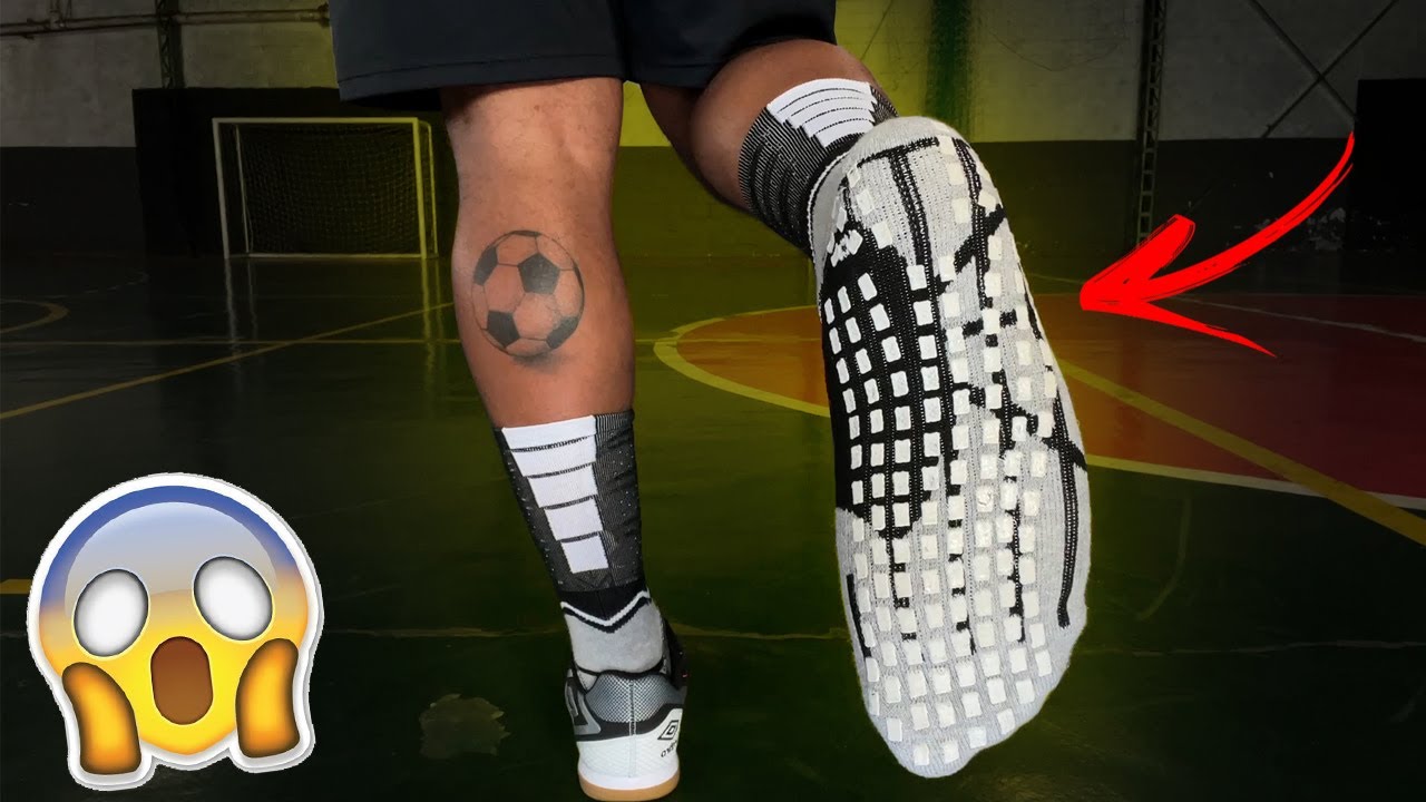 ESSA MEIA COM GRIP VAI TE AJUDAR A JOGAR MELHOR NO FUTSAL 😱