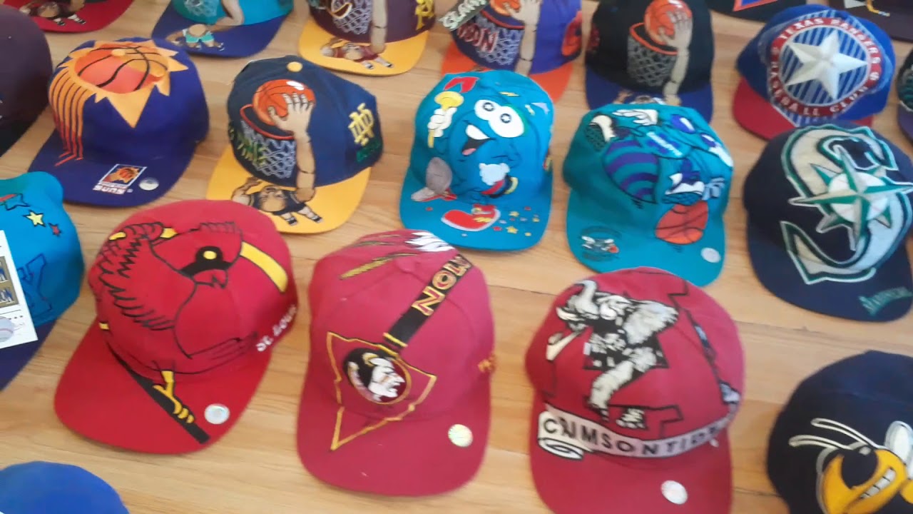 colección de gorras new era y vieja escuela