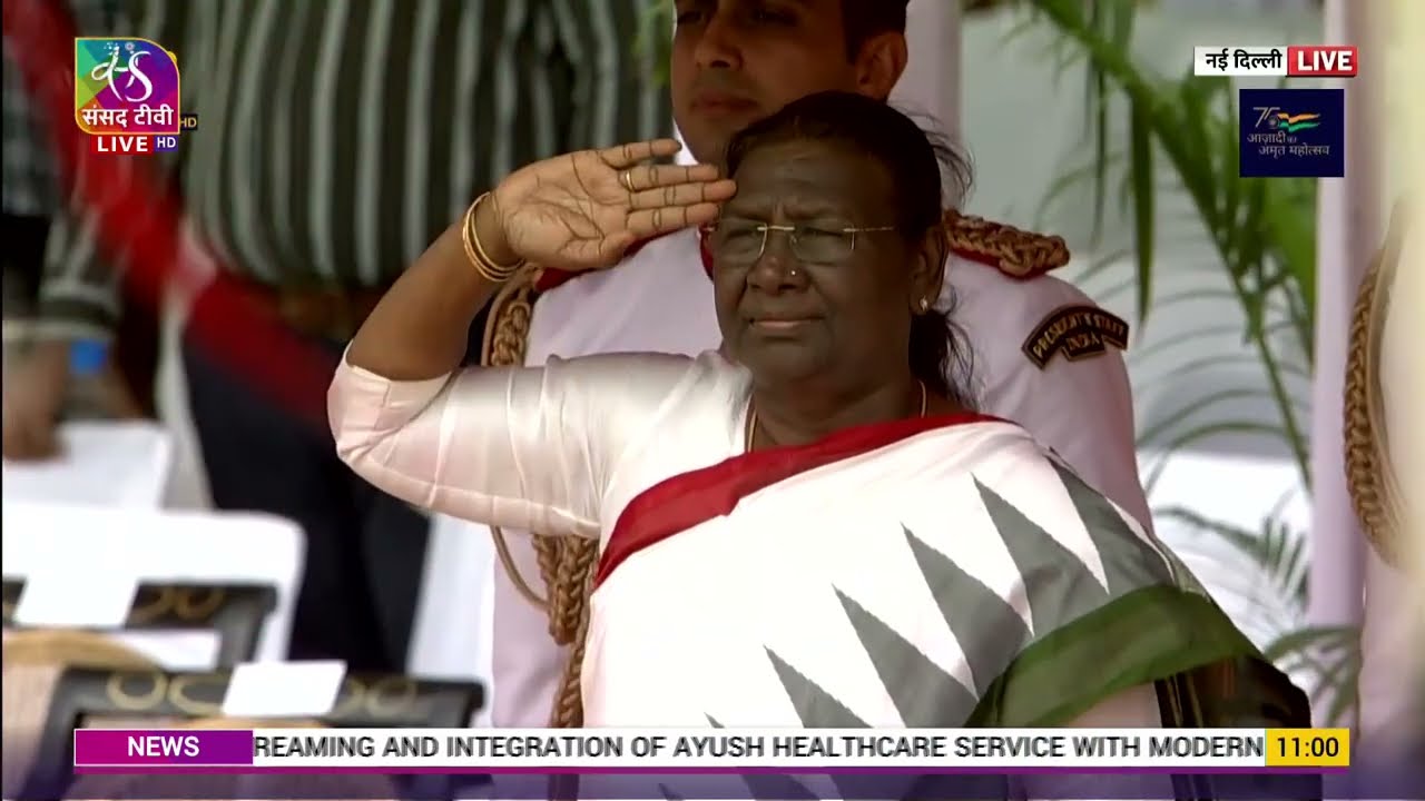 President Droupadi Murmu receives a ceremonial salute at Rashtrapati Bhavan | 25 July, 2022