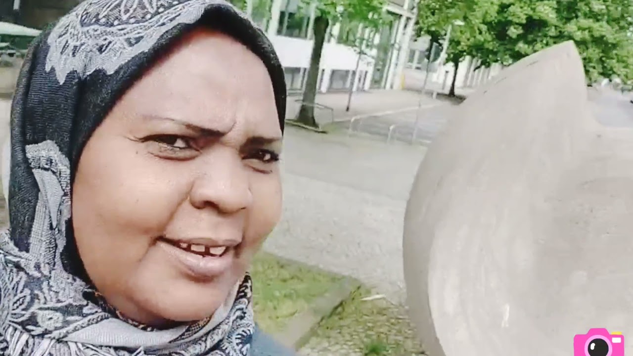 جولة في الاماكن السياحيه في المانيا مع كاميرا (sudan-belle)