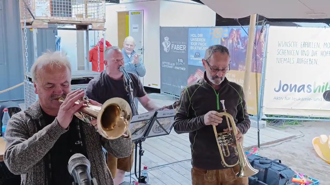 Eine weiße Rose-Rucksackmusikanten-Benefizkonzert-Bad Kissingen-22.05.25