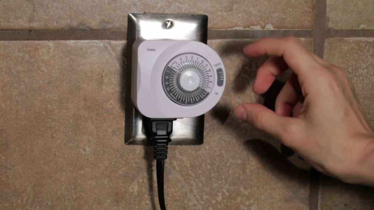 Tork 403A Plug In Light Timer
