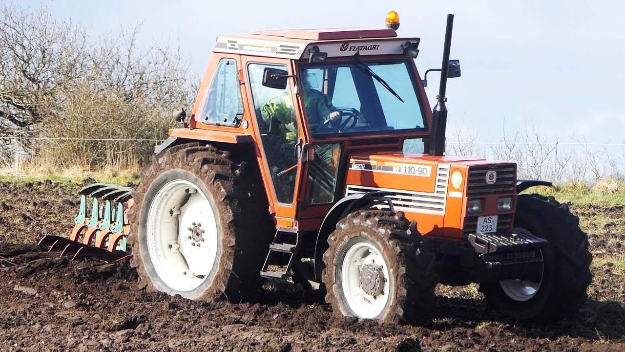Fiat 110-90 DT on duty w/ 4-Furrow Kverneland AB 85 Plough | Vintage working day 2023