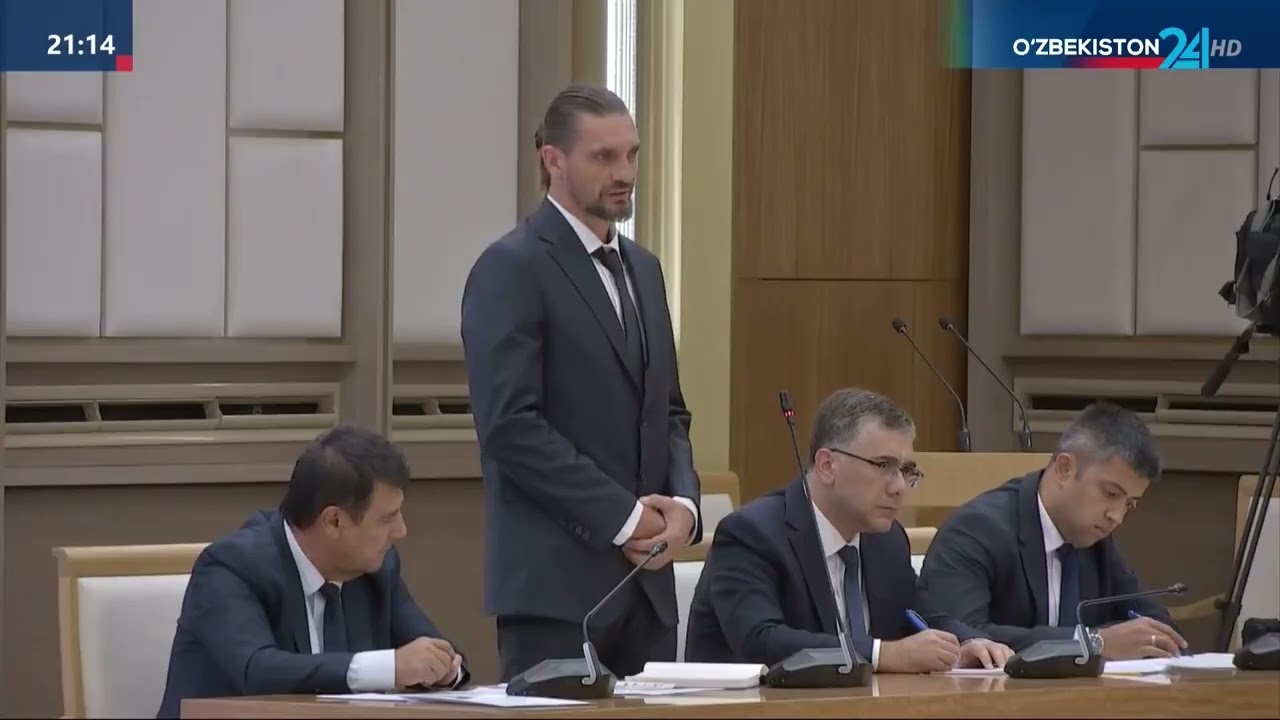 Elektrotexnika sanoati bo'yicha videoselektor yig'ilishi