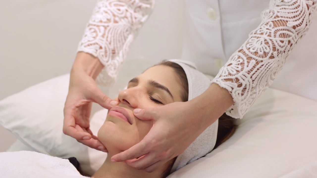 Massagem facial: aprenda como fazer!