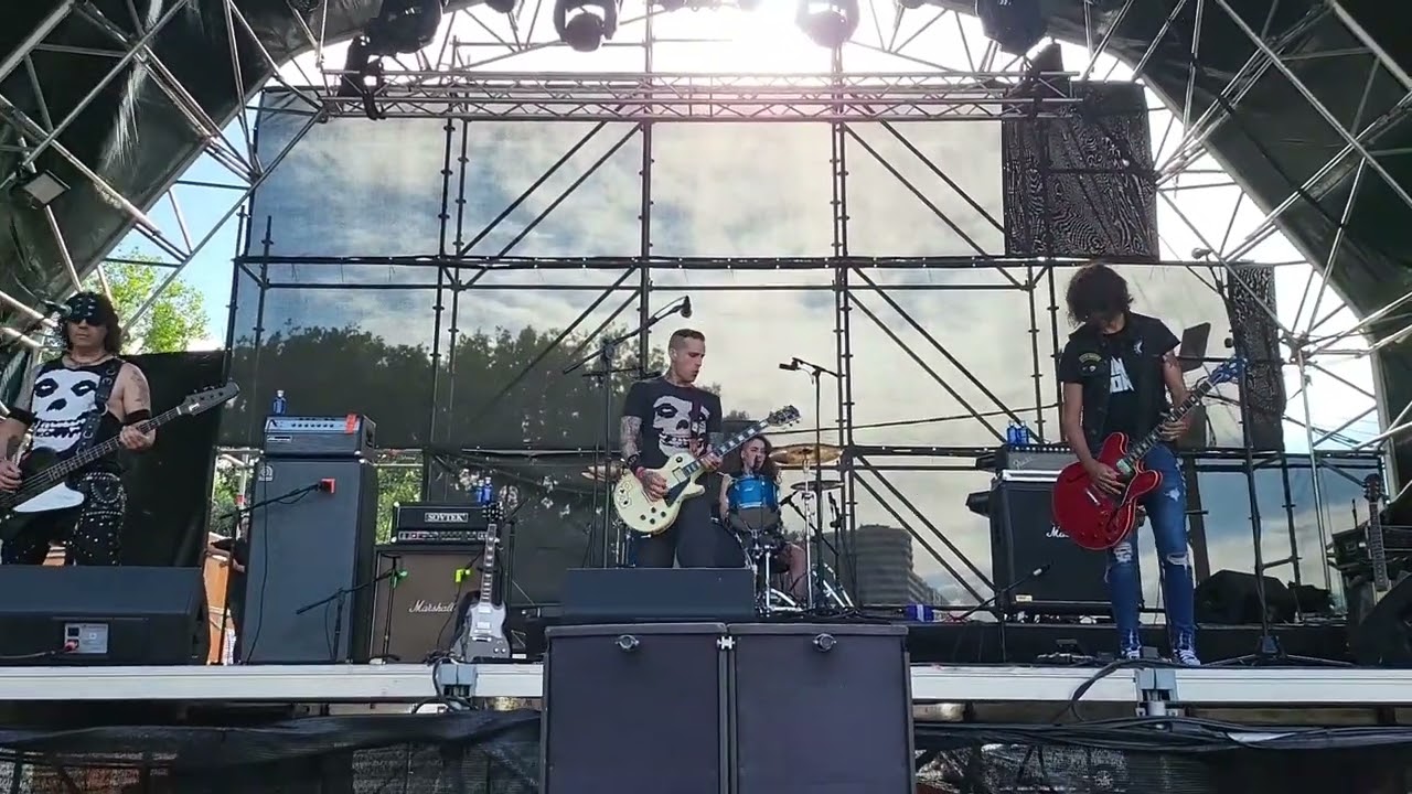TURBOFUCKERS - Death Punk All Stars  (soundcheck) @ Tsunami Fest Xix&oacute;n, Asturies 30/07/2022