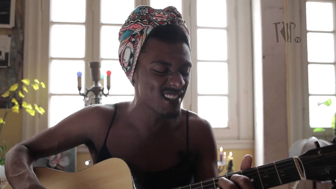 Liniker - Caeu (acústico no Estúdio Lâmina)