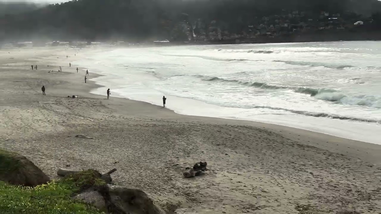 Pacifica beach on a Saturday 