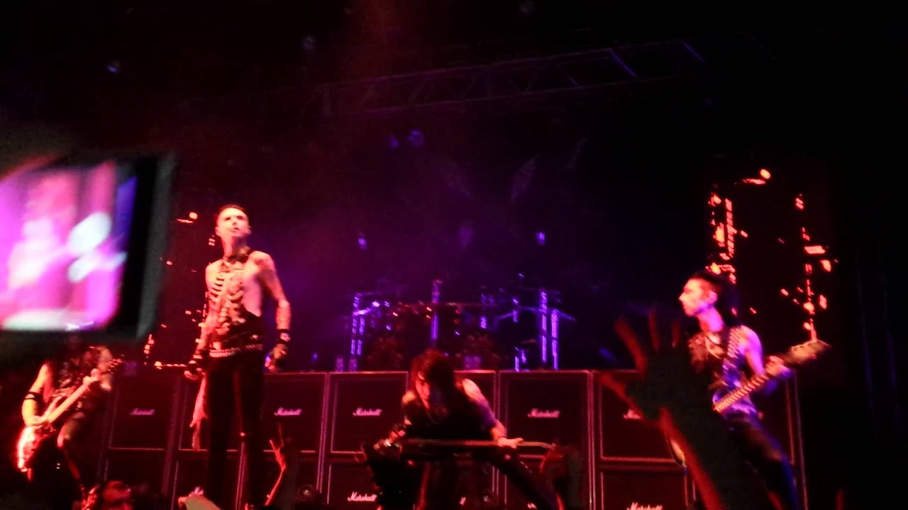 Black Veil Brides - Coffin live leeds