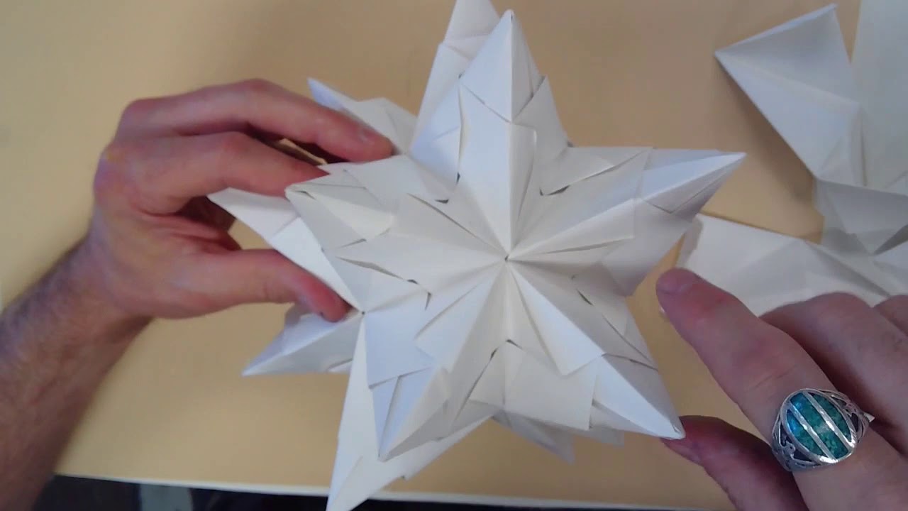 Modular Origami tutorial- Bascetta Star (30 pieces)