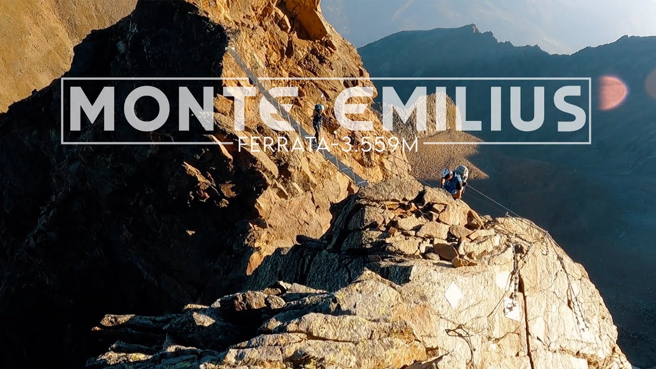 Bivacco Federigo Zullo  ›2.907m‹ • Ferrata Monte Emilius ›3.559m‹
