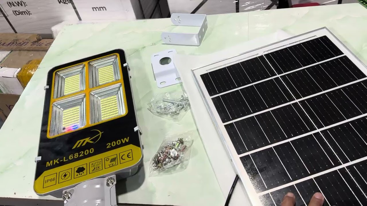 Bàn chải MK 200w giá mới 700k bao ship, rất phù hợp mọi không gian cho ae nha zlao 0523732663.