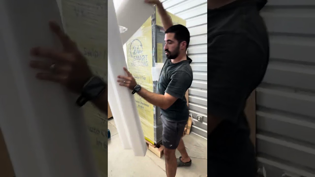 Haha Smart Cooler Uncrating