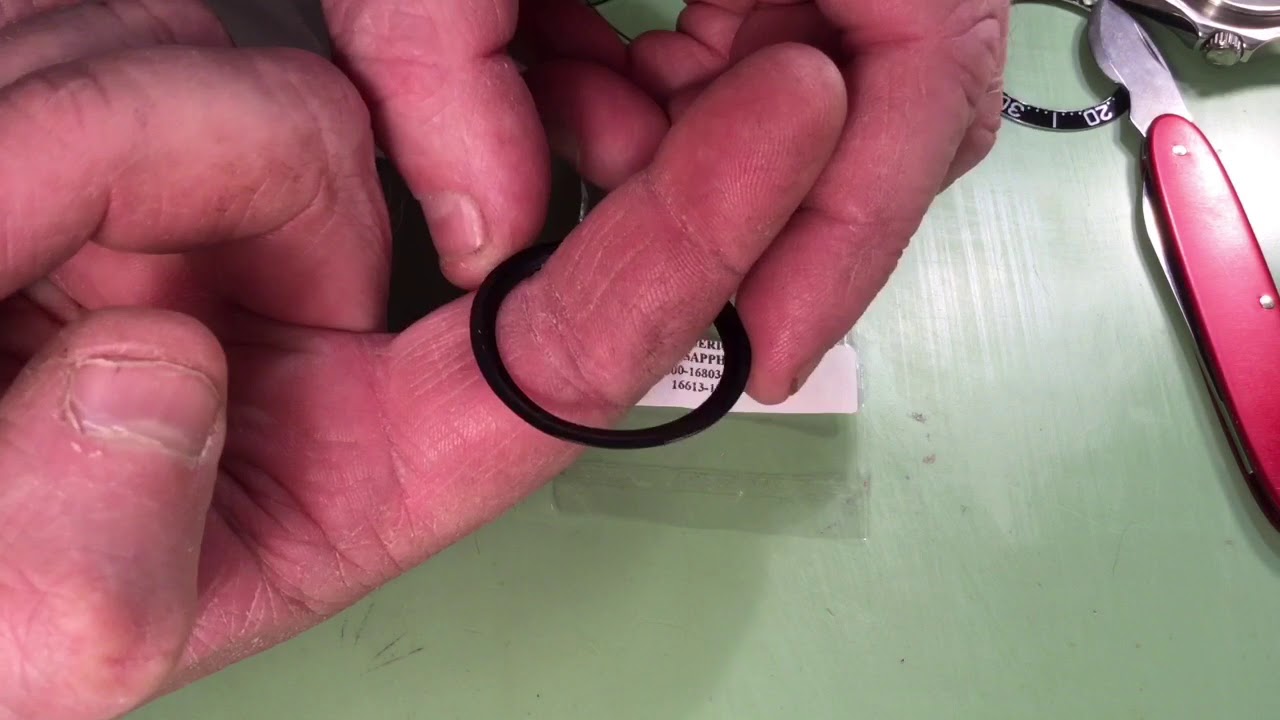 Invicta 8926 bezel installation