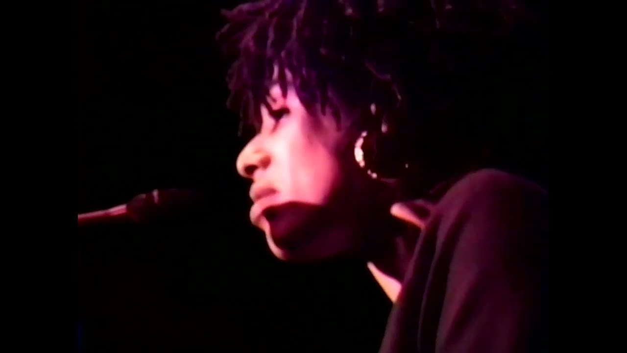 Sharron McLeod - Straight No Chaser