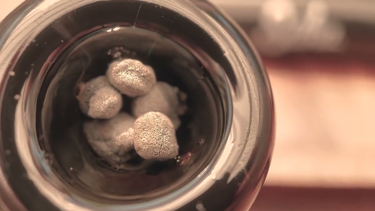 #briquettes Style #hashpipe #hashish #smokinghash