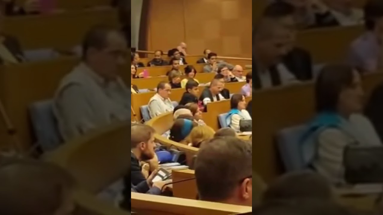 Hare Rama Hare Krishna kirtan in Italy parliament.
