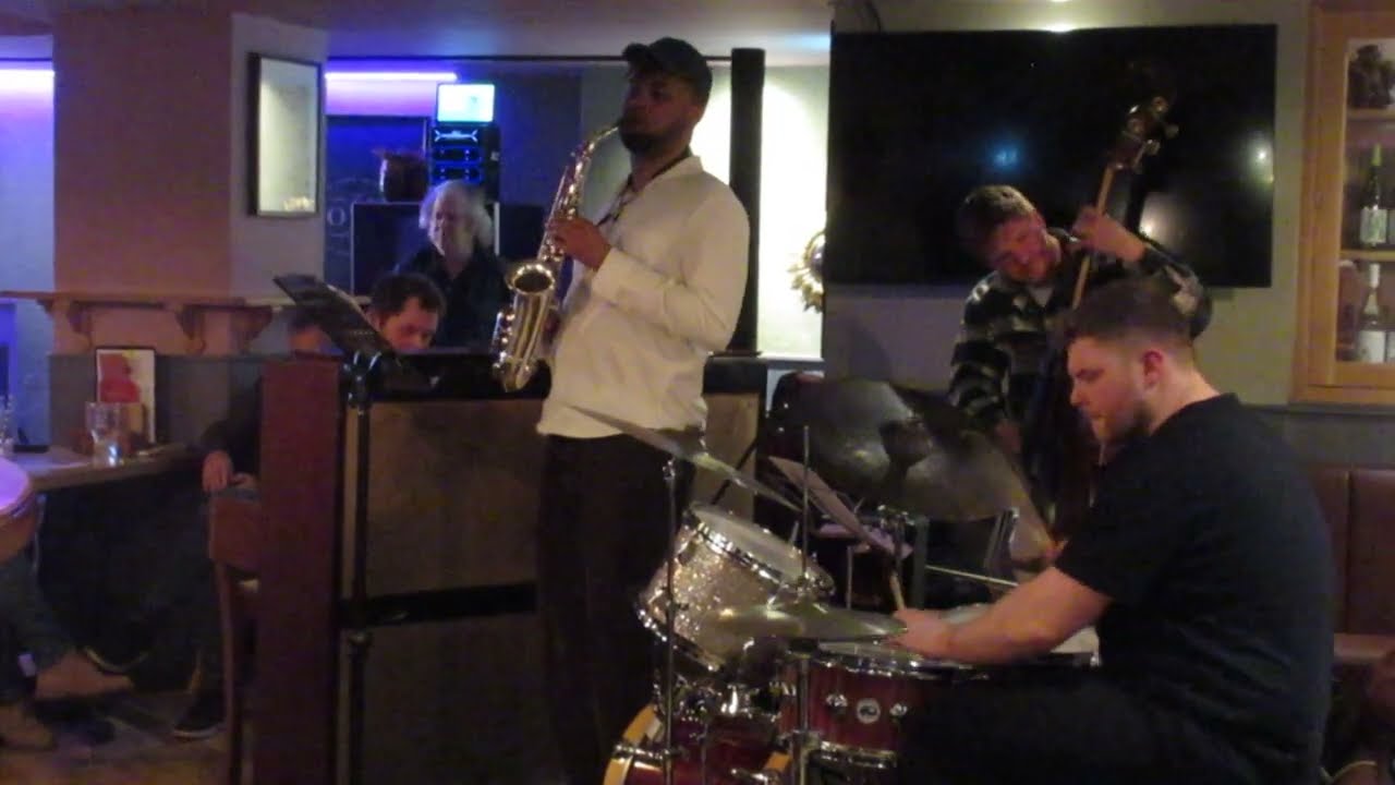Callum Smith Quartet - Hoedown