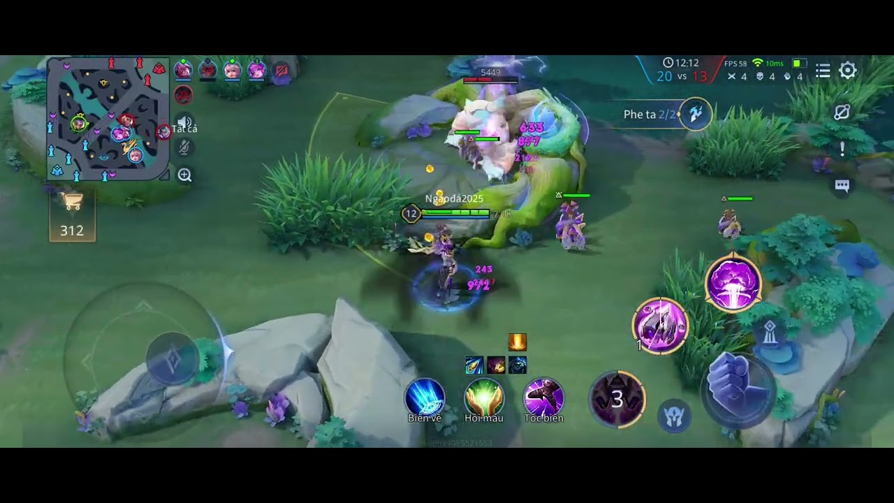 Chơi game liên quân vui vẻ
