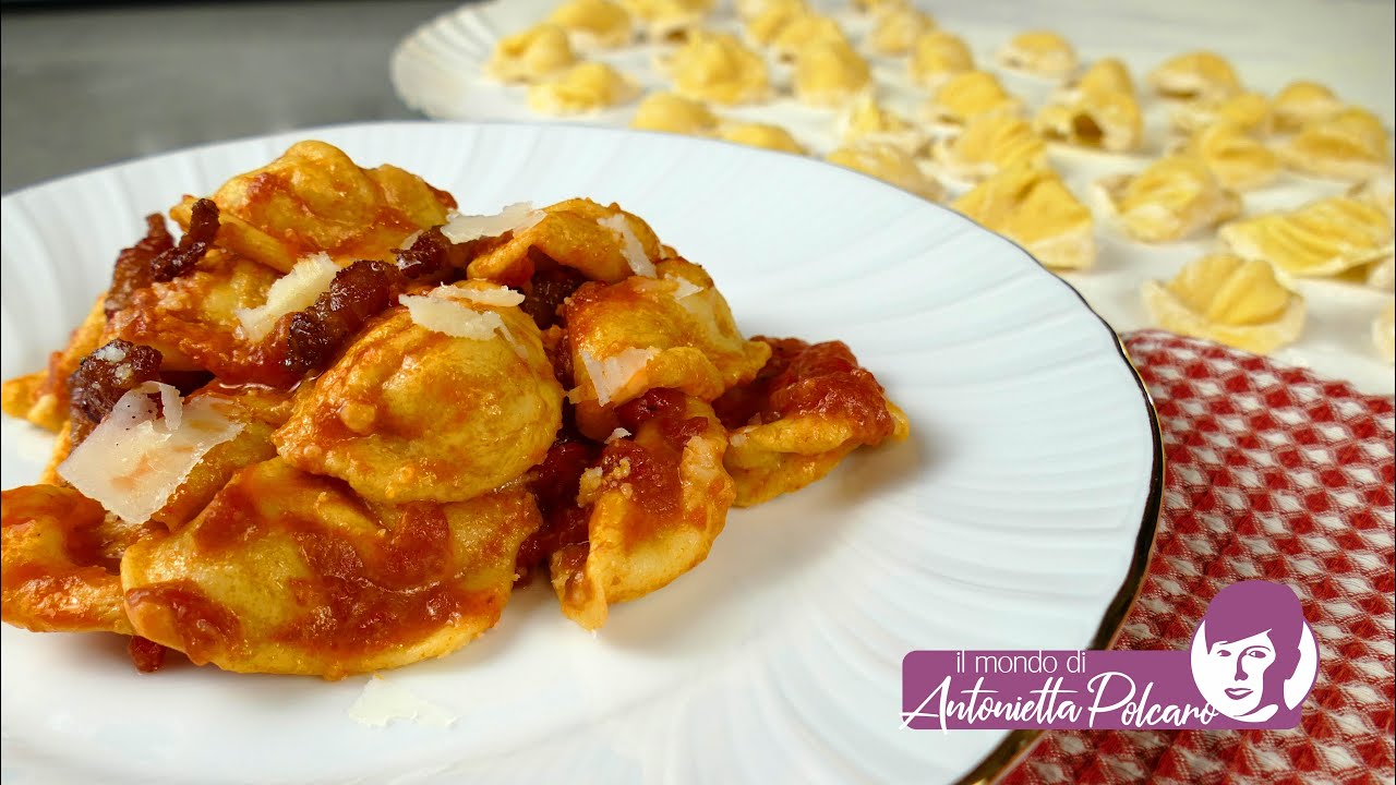 Il Mondo di Antonietta Polcaro - Gnocchi ricci di Amatrice