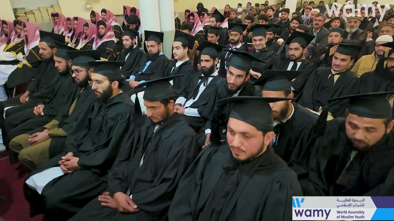 تقرير حفل التخريج الأول لكلية الإمام أبي حنيفة   بشاور