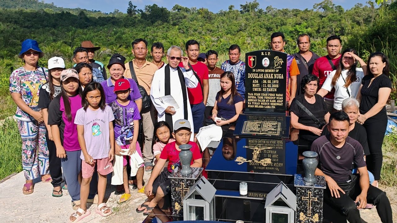 Pulai ke menua Sg Ruan,Roban/Sembiang merkat ka kubur lalu sembiang setaun udah nadai(menyadi tuai) 