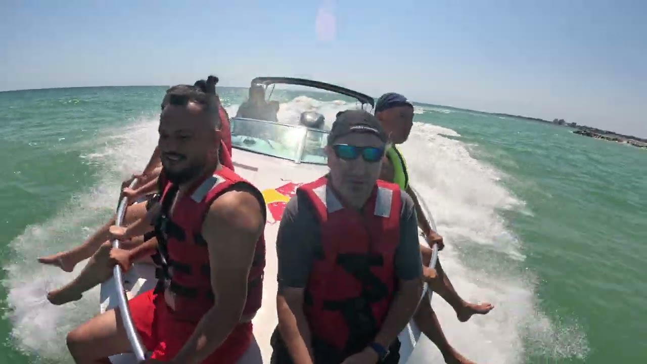 PLIMBARE CU BARCA SPRE EPAVA DE LA COSTINESTI