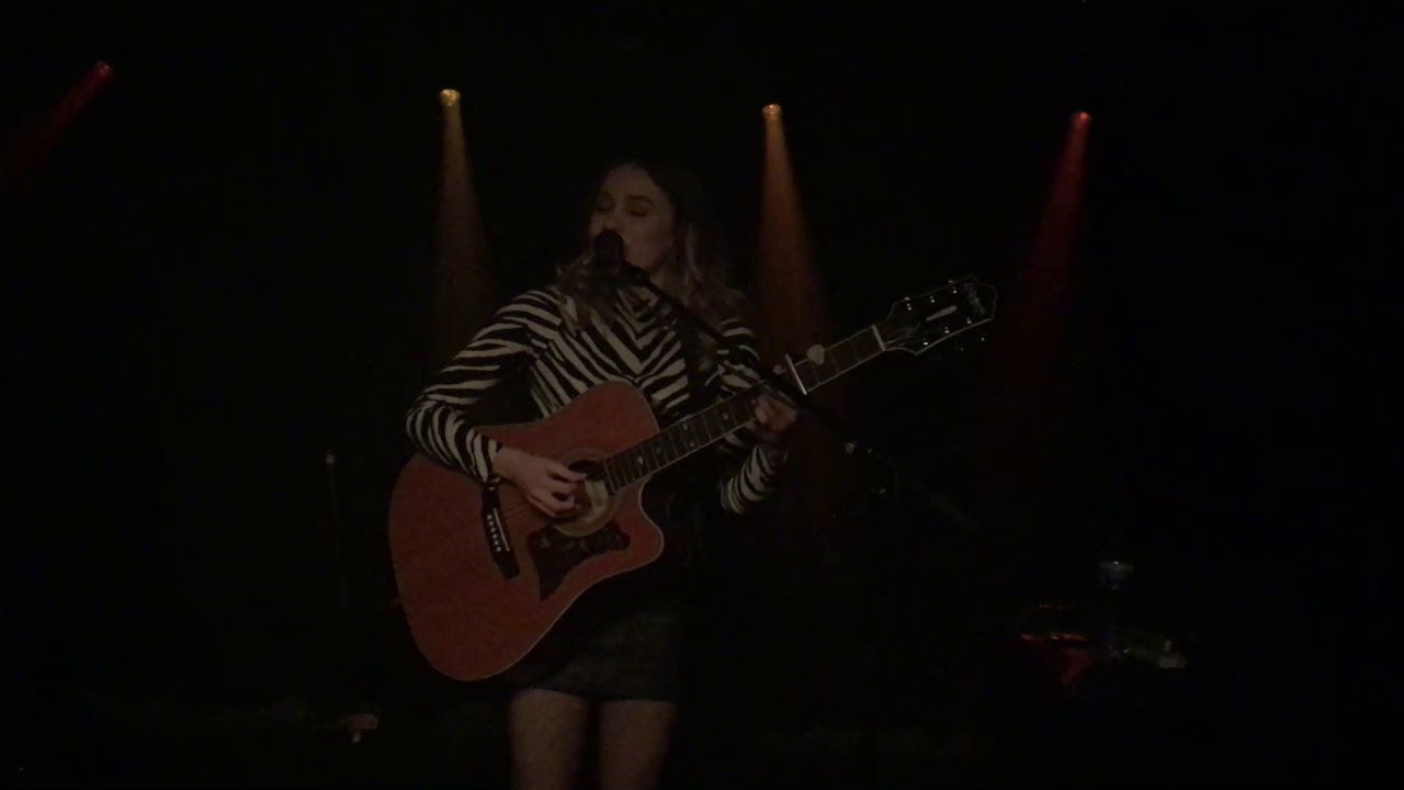 Jerry Williams - Boys Don't Cry (The Cure Cover, live in Amsterdam on 11 December 2017)