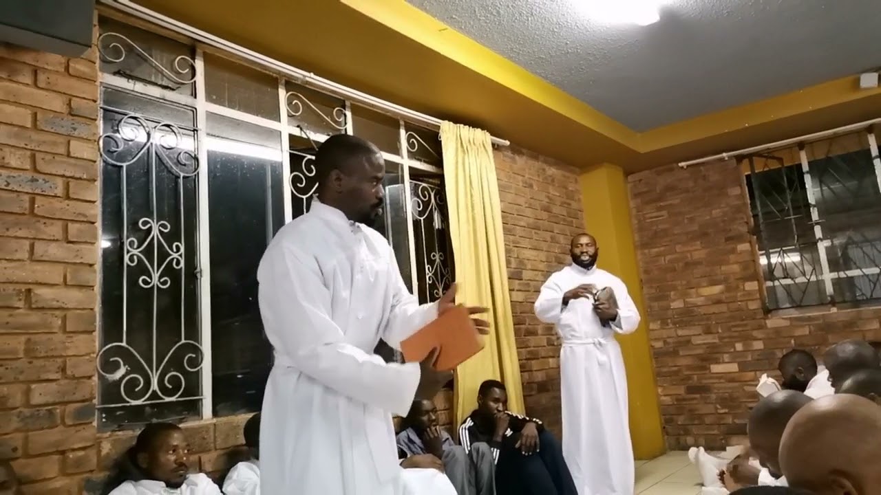 Dzidziso & Dombo ndipe Meso