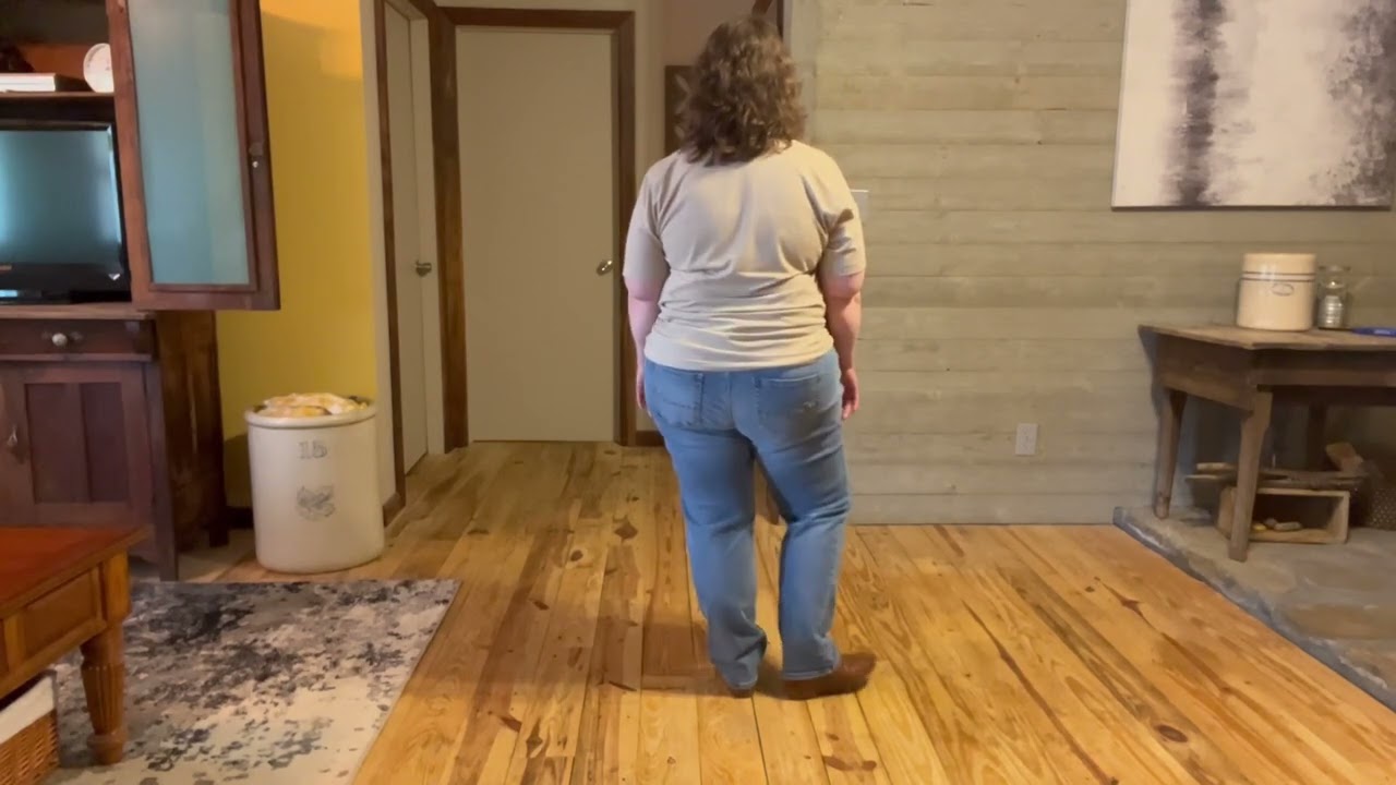 Lovesick Hound Dog Line Dance - Tutorial and 4-wall Demo - choreographed by Diana Smith