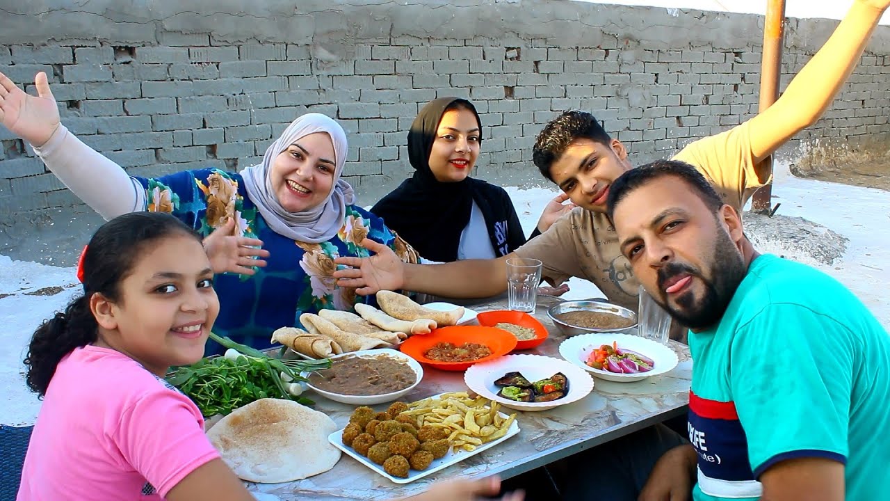الفطار المصرى على السطوح