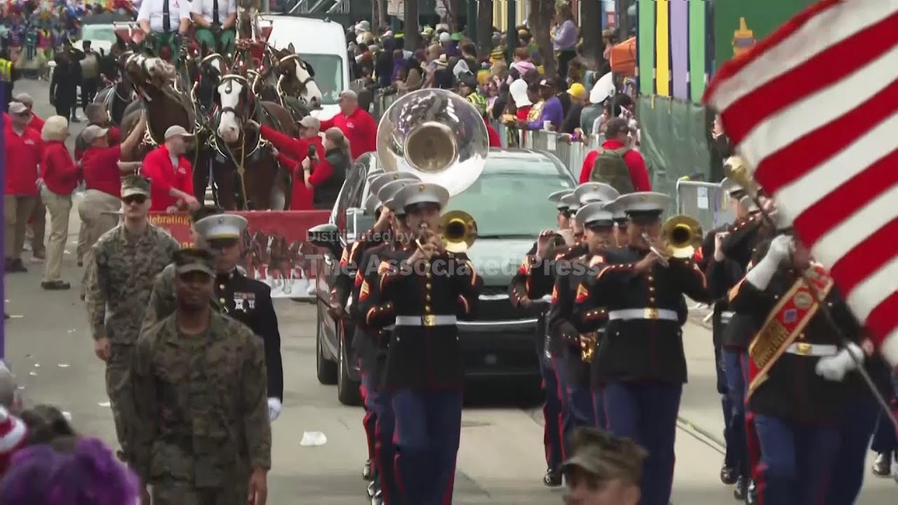 Crowds gather for parade to celebrate Fat Tuesday in New Orleans