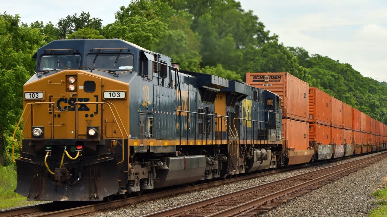 CSX & Amtrak Trains in Upstate NY - July 2019