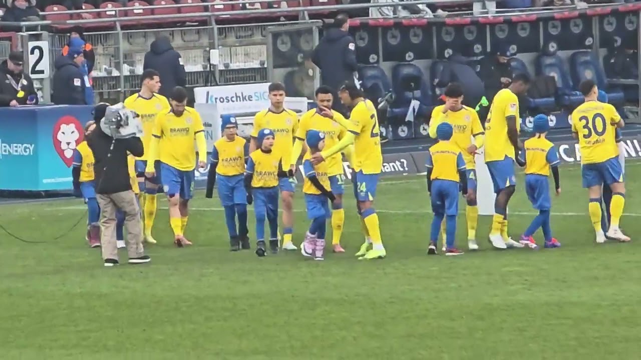 Eintracht Braunschweig  - Karlsruher SC 31.01.26 Videos 