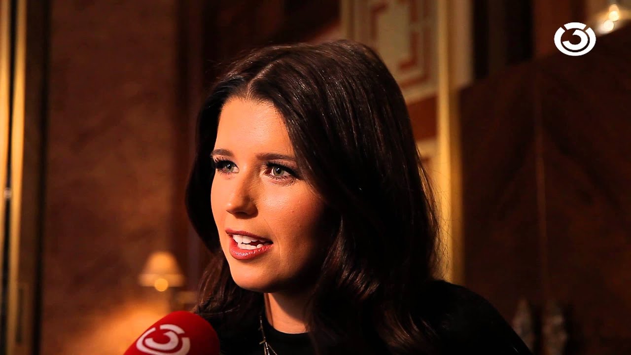 KATHERINE SCHWARZENEGGER & PHILIPP HANSA@ Ö3-INTERVIEW !!